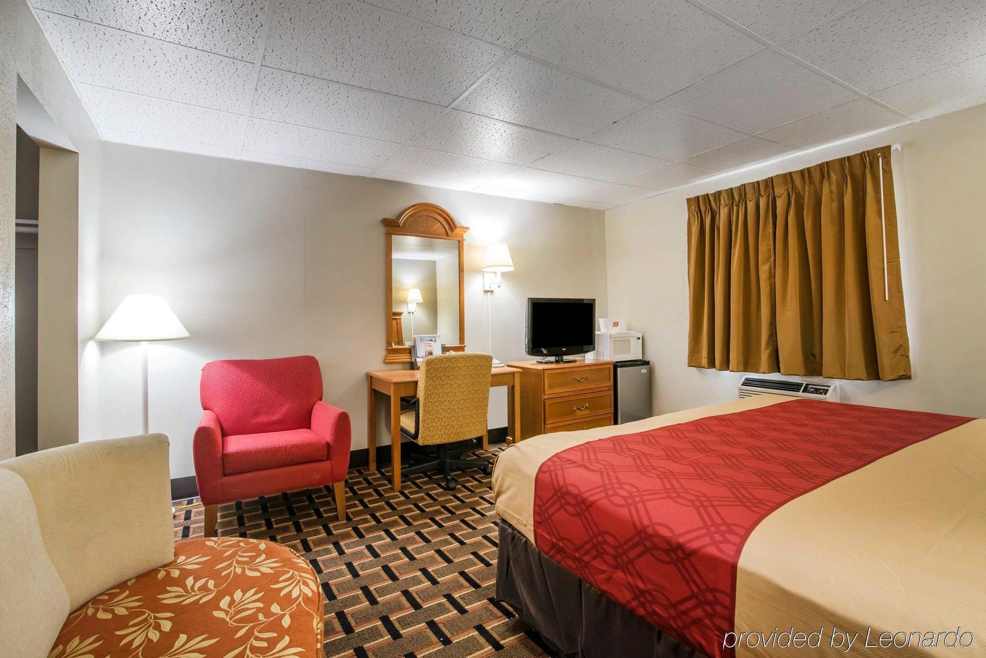 Econo Lodge New Paltz Buitenkant foto