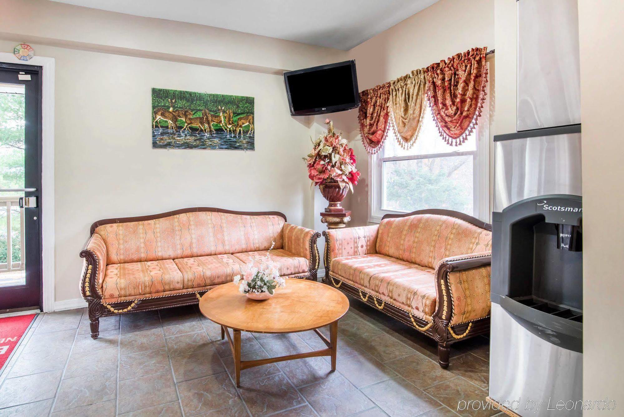 Econo Lodge New Paltz Buitenkant foto