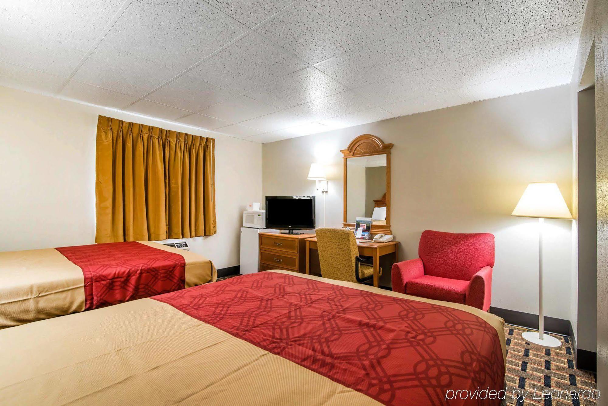 Econo Lodge New Paltz Buitenkant foto